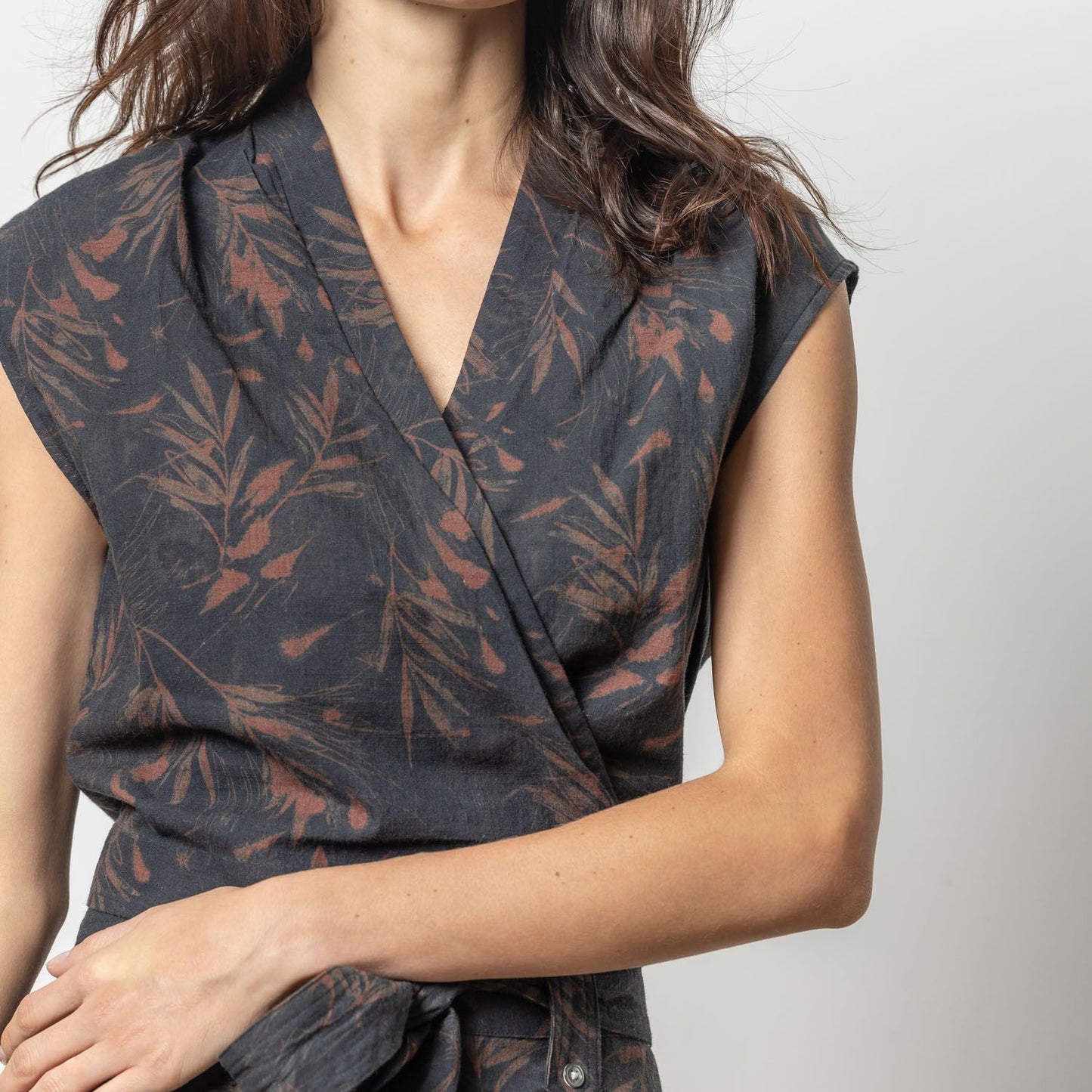 LILLA P DOLMAN WRAP TOP