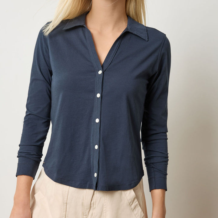 LILLA P SPLIT NECK BUTTON DOWN