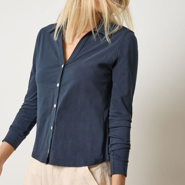 LILLA P SPLIT NECK BUTTON DOWN