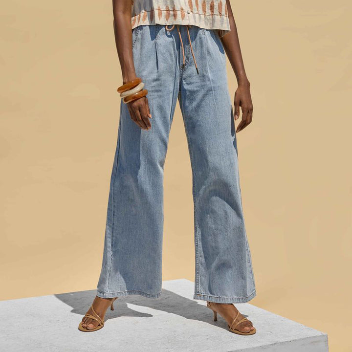 LILLA P DENIM PANT