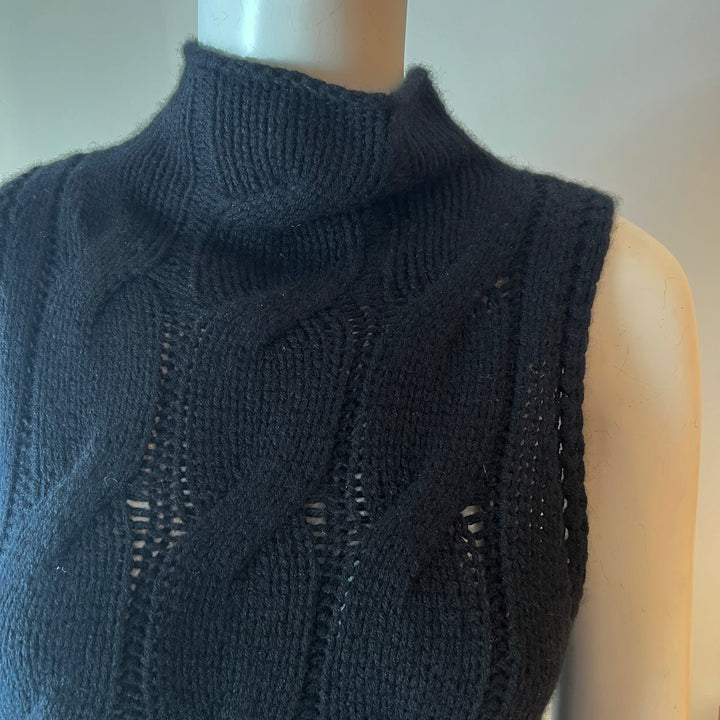 SABLYN SLEEVELESS CABLE TURTLENECK